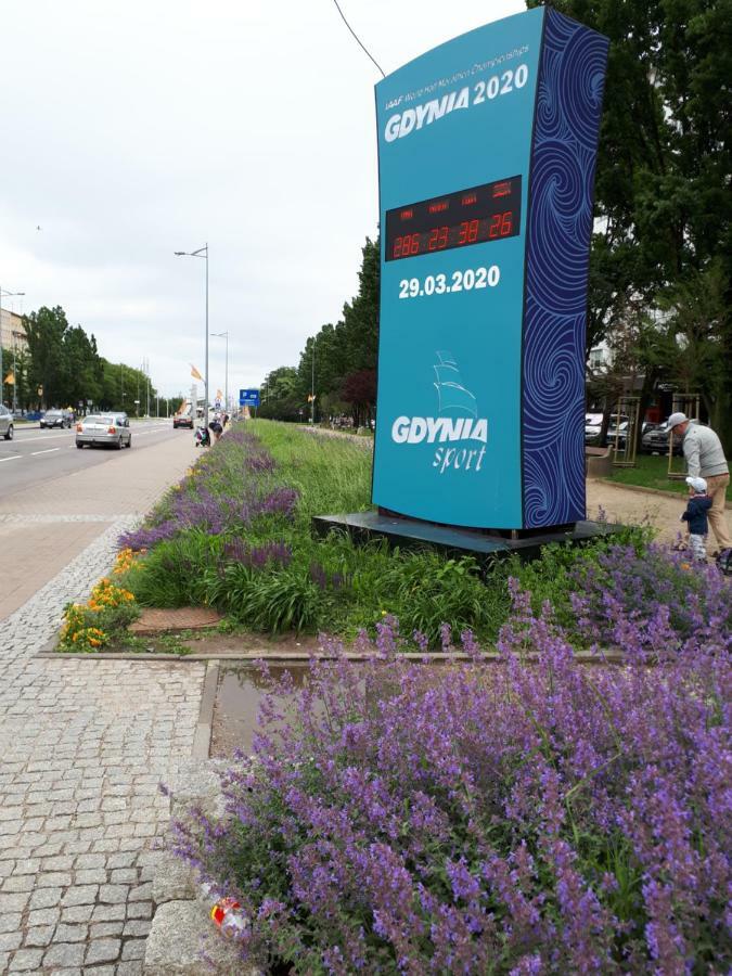 Appartamento Apartament Downtown Gdynia Esterno foto