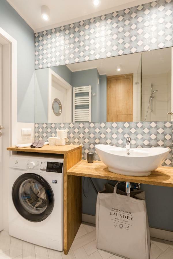 Appartamento Apartament Downtown Gdynia Esterno foto